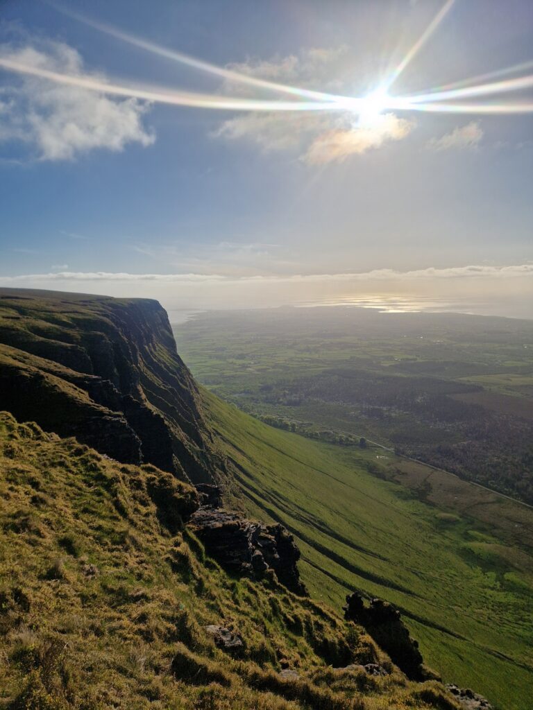 Sualėlydis ant Benbalbino kalno viršūnės